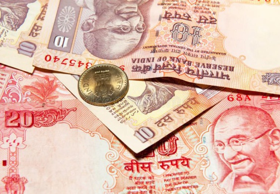 Rupee gains 14 paise